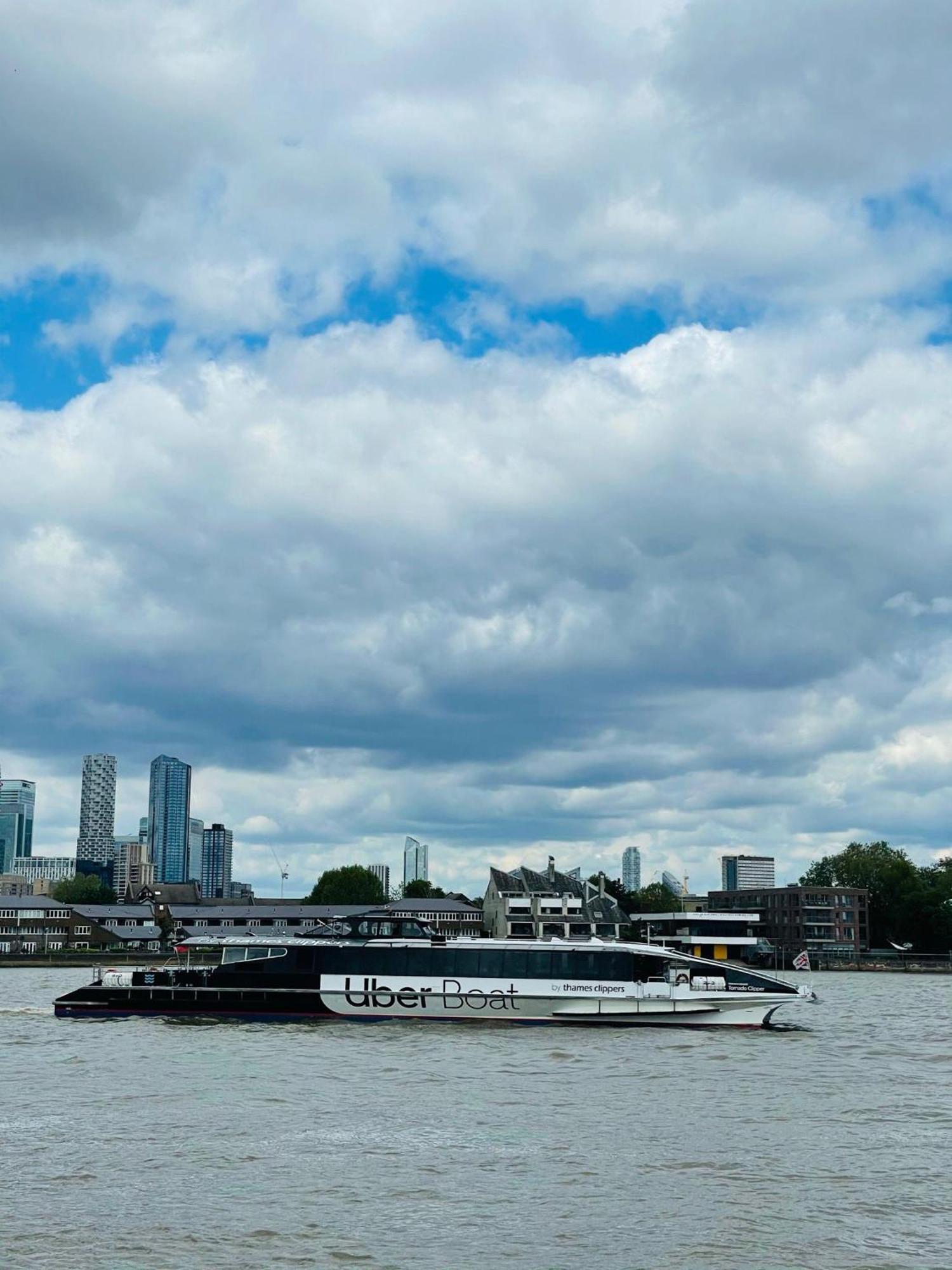 Greenwich Apartment With A River View & Balcony Near The 02 Arena & North Greenwich With Free Wifi & Fast Links Into Central London Londres Exterior foto