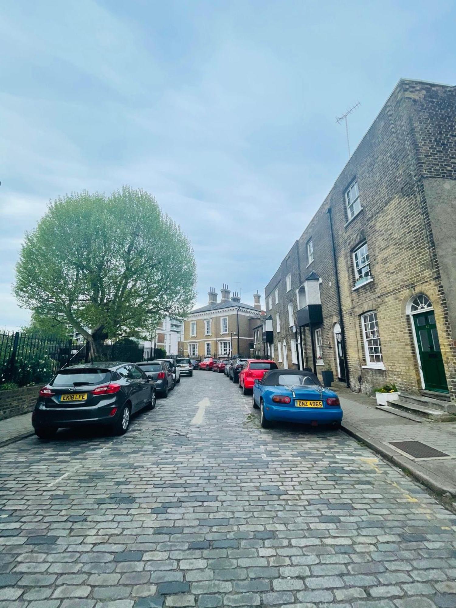 Greenwich Apartment With A River View & Balcony Near The 02 Arena & North Greenwich With Free Wifi & Fast Links Into Central London Londres Exterior foto