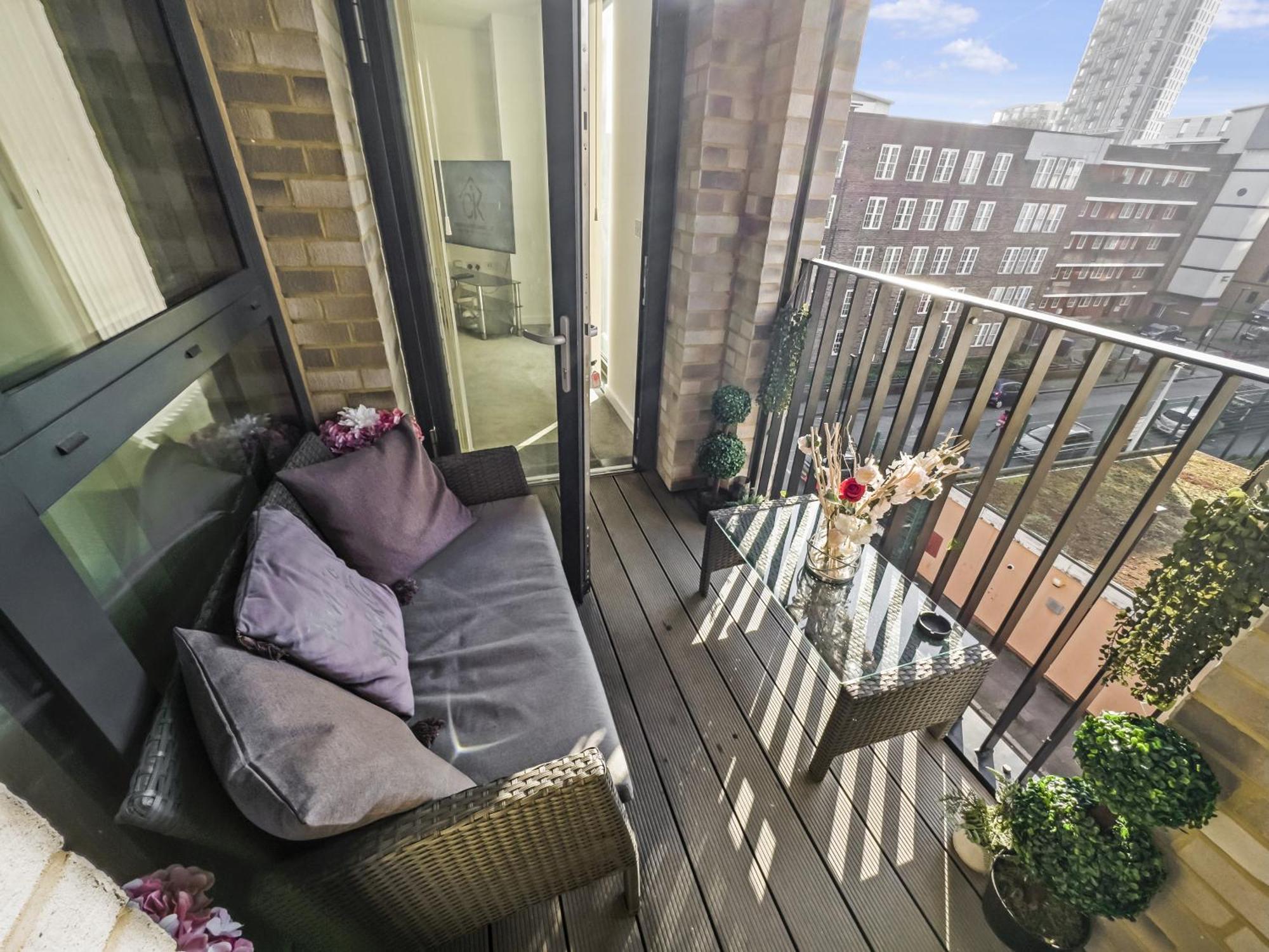 Greenwich Apartment With A River View & Balcony Near The 02 Arena & North Greenwich With Free Wifi & Fast Links Into Central London Londres Exterior foto