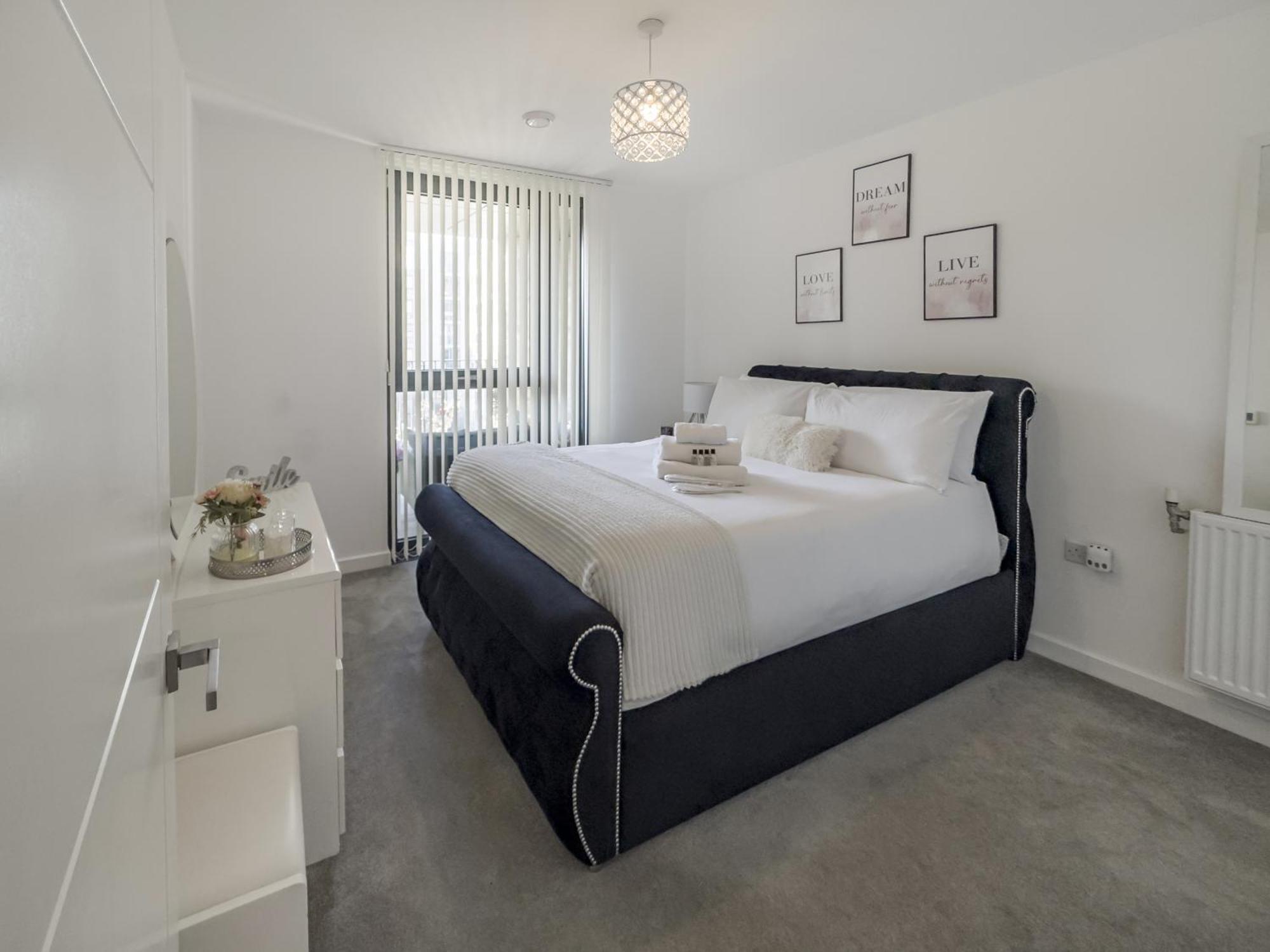 Greenwich Apartment With A River View & Balcony Near The 02 Arena & North Greenwich With Free Wifi & Fast Links Into Central London Londres Exterior foto