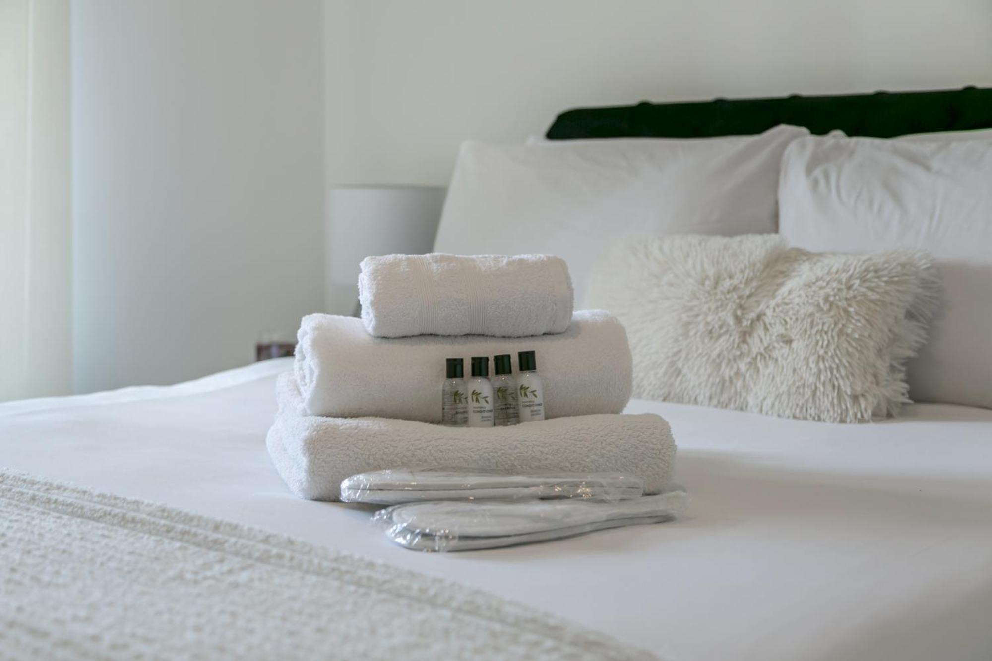 Greenwich Apartment With A River View & Balcony Near The 02 Arena & North Greenwich With Free Wifi & Fast Links Into Central London Londres Exterior foto